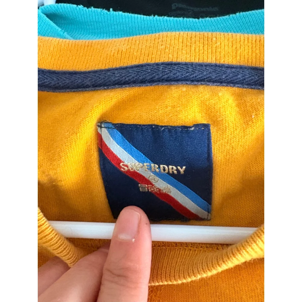 Superdry mens orange/ yellow and black graphic Short Sleeve Tee M